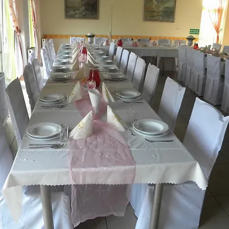Gościniec Ori Nocleg ze śniadaniem